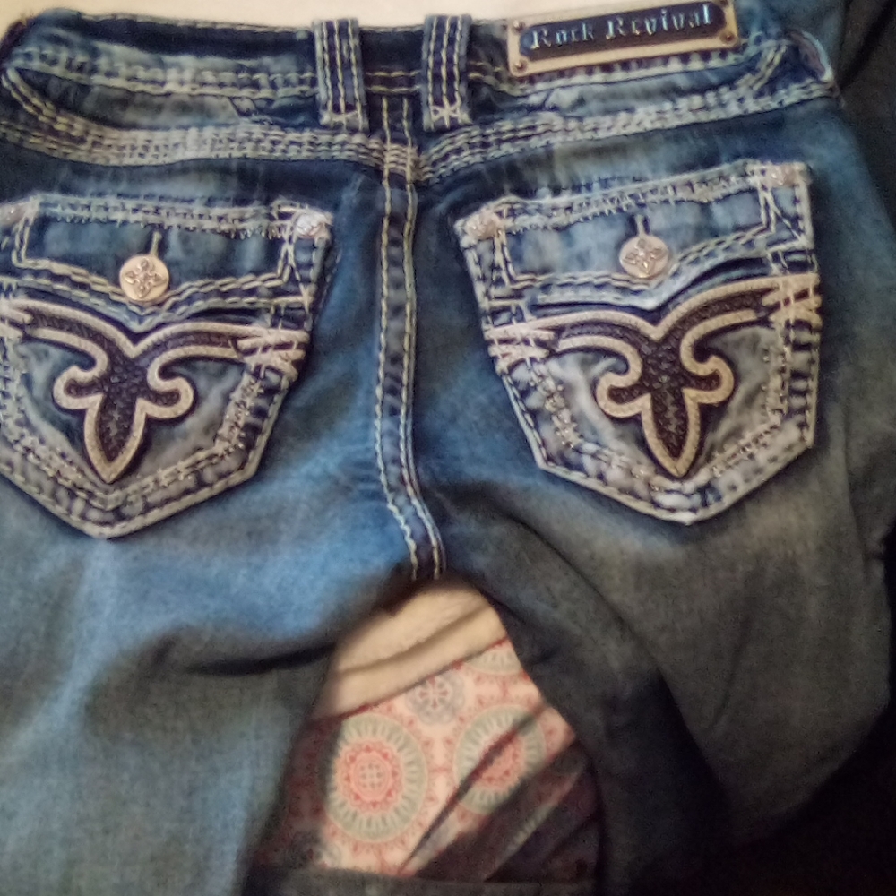 Rock revival, size 27, blue jeans